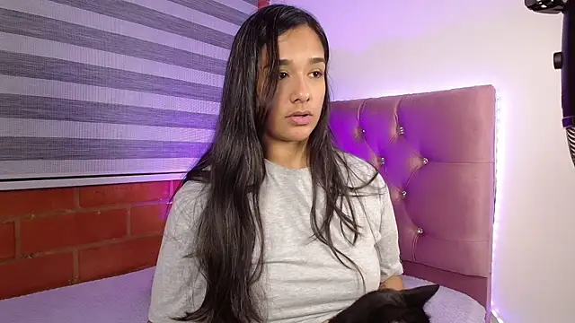 Maeena online show from 01-13-25, 06:16