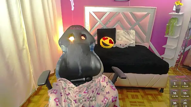 brithany smiith  online show from 12-15-24, 11:01