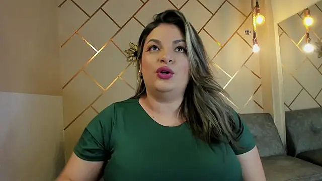 marianeporter   online show from 06-19-26, 11:08