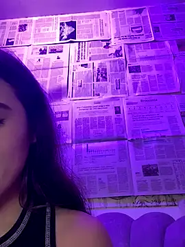 AbyThompson online show from 10-31-25, 02:07