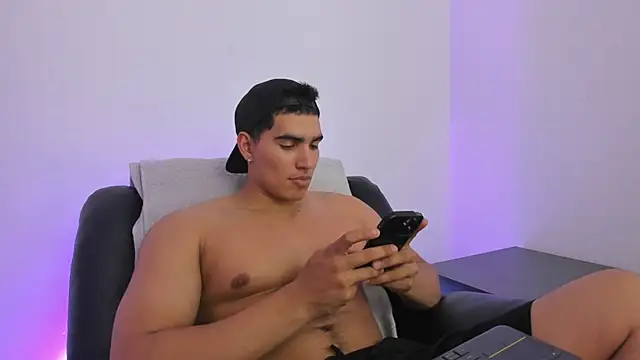 JamesGraay online show from 02-10-25, 05:36