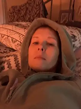 KatieBARBiE98 online show from 11-11-25, 09:48