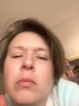 KatieBARBiE98 online show from 03-02-26, 05:42