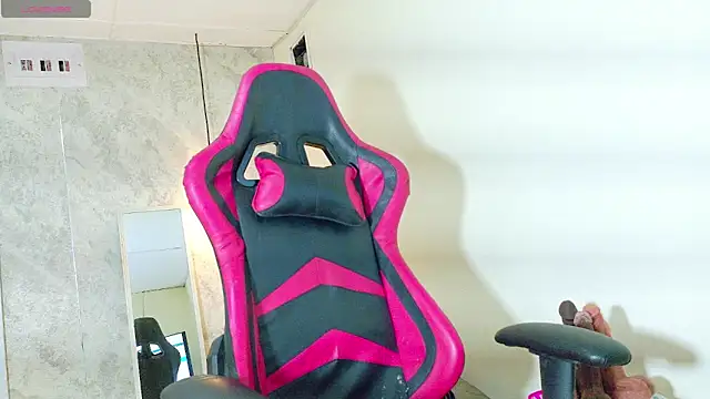 analus-01 online show from 04-22-26, 01:34