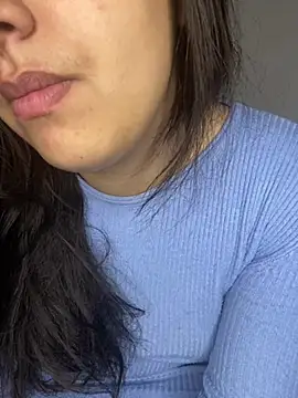 Snapshot of yassminsexy22 chatting on 02-08-25, 01:33 yassminsexy22 online show from 02-08-25, 01:33