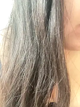 Snapshot of yassminsexy22 chatting on 10-19-25, 10:38 yassminsexy22 online show from 10-19-25, 10:38