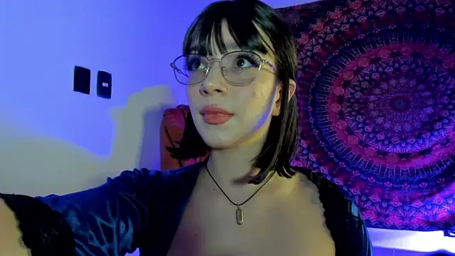 Snapshot of sweeet_peach chatting on 11-07-25, 01:38 sweeet peach online show from 11-07-25, 01:38