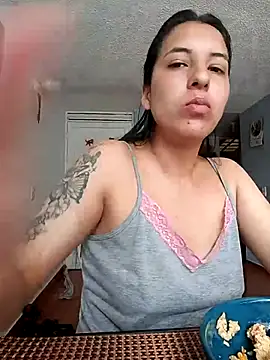 Bonny Klote online show from 10-26-25, 03:40