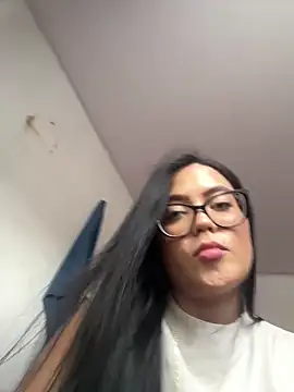 Karla-sexy01 online show from 06-05-26, 07:41