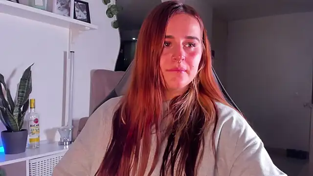 evy orange1 online show from 02-10-26, 02:48