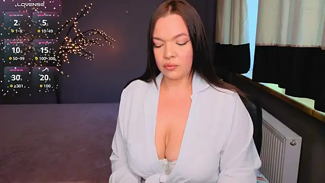 Snapshot of AnitaMays chatting on 05-07-26, 11:37 AnitaMays online show from 05-07-26, 11:37