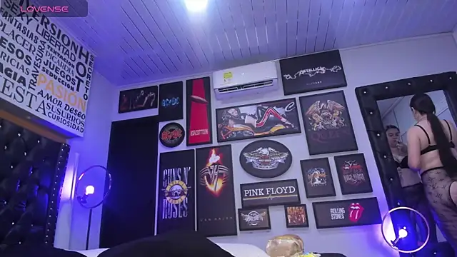 MADISSONLOVE  online show from 03-09-25, 12:09