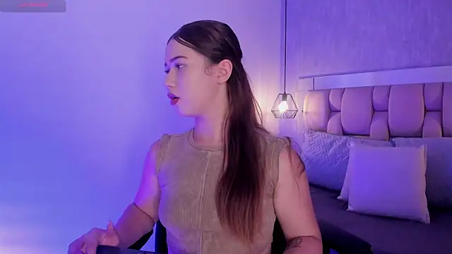 Roxie-Summers11 online show from 02-21-25, 07:32