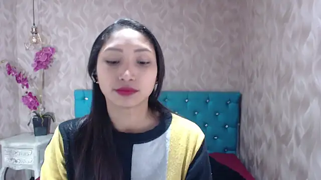 Snapshot of MadelineDoll chatting on 02-03-25, 12:47 MadelineDoll online show from 02-03-25, 12:47