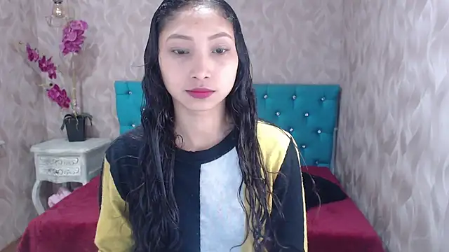 Snapshot of MadelineDoll chatting on 03-16-25, 01:38 MadelineDoll online show from 03-16-25, 01:38