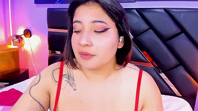Emma monserrat online show from 07-24-26, 11:36