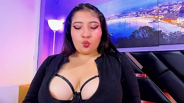 Emma monserrat online show from 07-27-26, 11:39