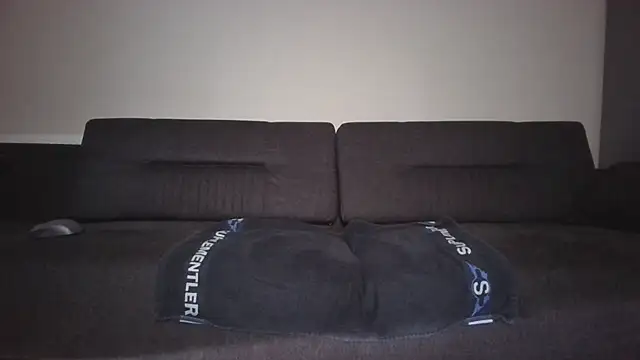 Snapshot of Turkboy_17 chatting on 10-28-25, 09:24 Turkboy 17 online show from 10-28-25, 09:24