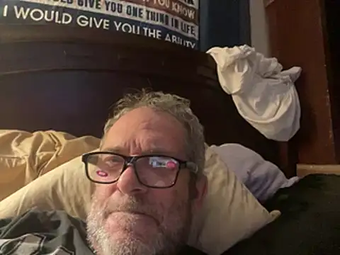 llovetoshowoff online show from 06-25-26, 06:40