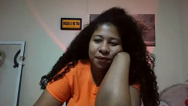 Snapshot of Ivon-09 chatting on 05-23-26, 11:58 Ivon-09 online show from 05-23-26, 11:58