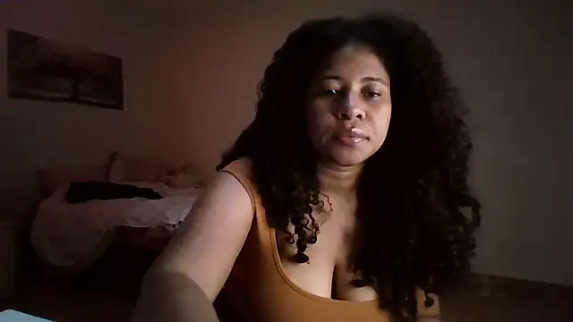 Snapshot of Ivon-09 chatting on 07-05-26, 12:56 Ivon-09 online show from 07-05-26, 12:56