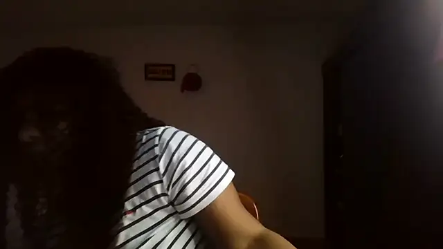 Snapshot of Ivon-09 chatting on 07-29-26, 09:46 Ivon-09 online show from 07-29-26, 09:46