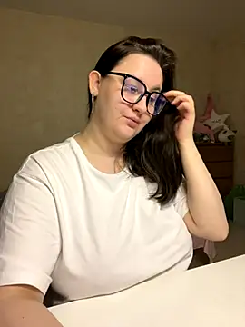 hungry1bunny online show from 11-10-25, 09:58