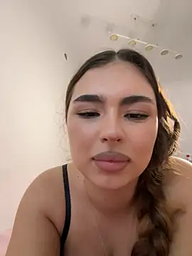 Snapshot of mint_melissaaa chatting on 01-10-25, 04:30 mint melissaaa online show from 01-10-25, 04:30