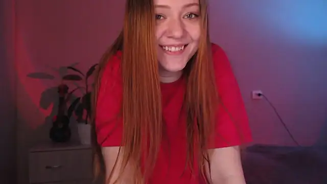 SarahSweetie online show from 11-05-25, 03:34