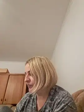 Malichkaanna30 online show from 12-27-24, 12:12