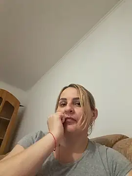 Malichkaanna30 online show from 02-05-25, 04:58