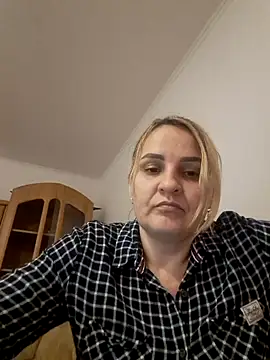 Malichkaanna30 online show from 02-14-25, 11:42