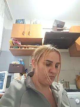 Malichkaanna30 online show from 09-25-25, 02:54