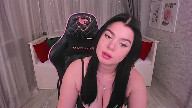 Snapshot of MelanieCarterr chatting on 12-21-24, 11:13 MelanieCarterr online show from 12-21-24, 11:13