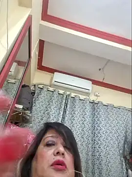 Hot Queen77 online show from 01-05-25, 06:56