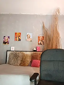 Snapshot of nahiarapalmer19 chatting on 01-17-26, 12:15 nahiarapalmer19 online show from 01-17-26, 12:15