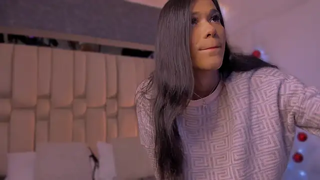 Isa Little Star online show from 12-03-25, 08:51