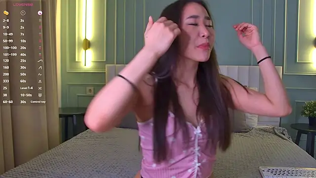 RizeShiro online show from 04-01-26, 05:30