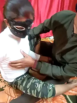 Snapshot of GF_nd_BF_ chatting on 01-19-25, 03:53 GF nd BF  online show from 01-19-25, 03:53