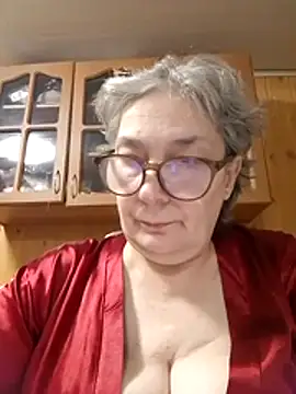 IrinaSweet54 online show from 04-25-26, 07:33