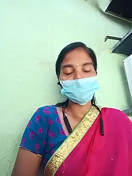 anusiya01 online show from 10-12-25, 02:21