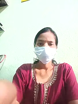 anusiya01 online show from 12-15-25, 02:16