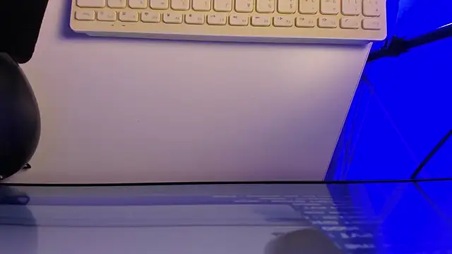 sarah  bigboobs online show from 03-04-26, 04:18