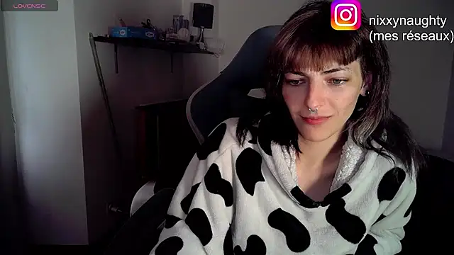 Nixxy naughty online show from 01-04-25, 02:46