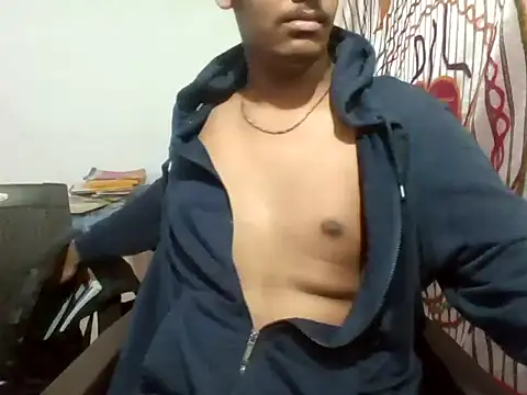 brownguy1234 online show from 12-31-24, 07:51