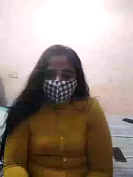 DIZZLING DIVA online show from 12-18-24, 08:25