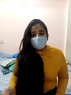 DIZZLING DIVA online show from 12-22-24, 09:09