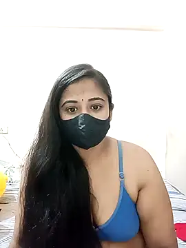 DIZZLING DIVA online show from 12-30-24, 10:55