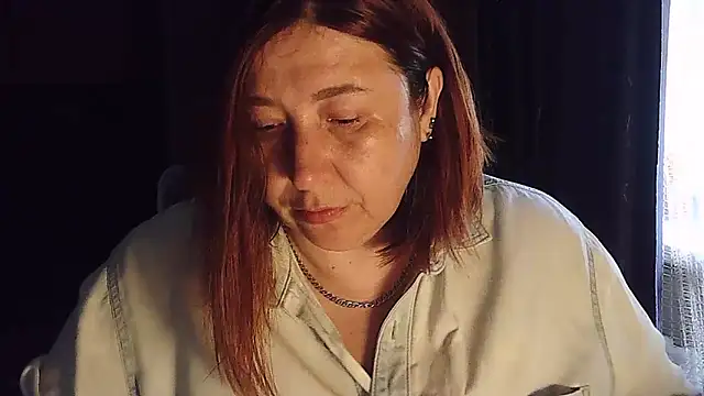 Snapshot of FiireTaliia chatting on 09-21-25, 08:27 FiireTaliia online show from 09-21-25, 08:27