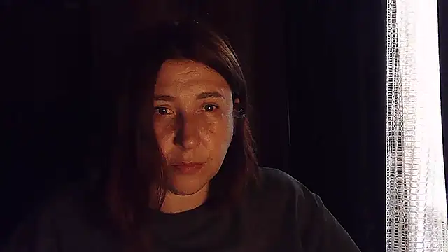 Snapshot of FiireTaliia chatting on 10-03-25, 12:46 FiireTaliia online show from 10-03-25, 12:46